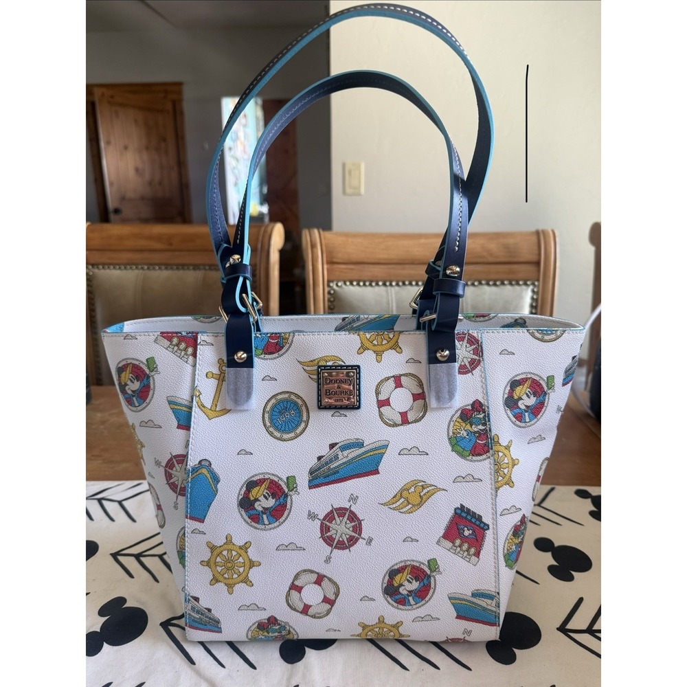 Disney Cruise Line Dooney and Bourke Tote Bag White Nautical New W Tags DCL - Picture 1 of 9